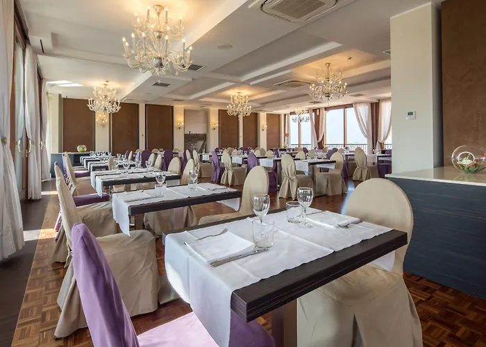 Hotel Grande Roma 4*