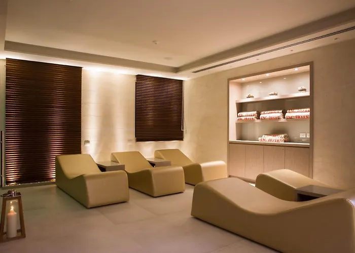 Grande Roma 4* Plaisance