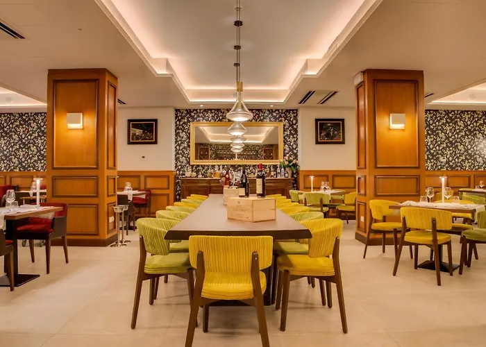 Grande Roma 4* Plaisance