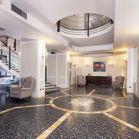 Hotel Grande Roma 4*
