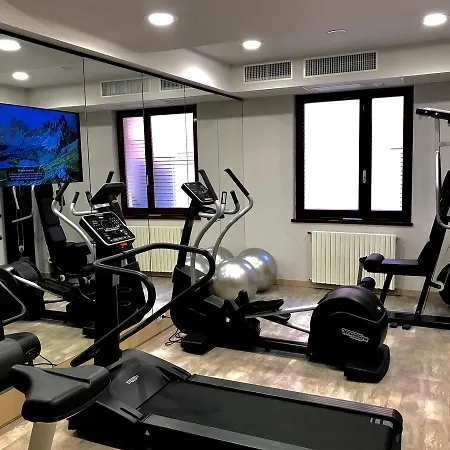 格兰德艾尔伯格罗马酒店 4* 皮亚琴察