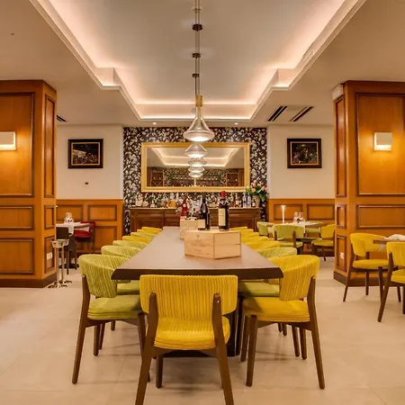 Grande Roma 4* Piacenza