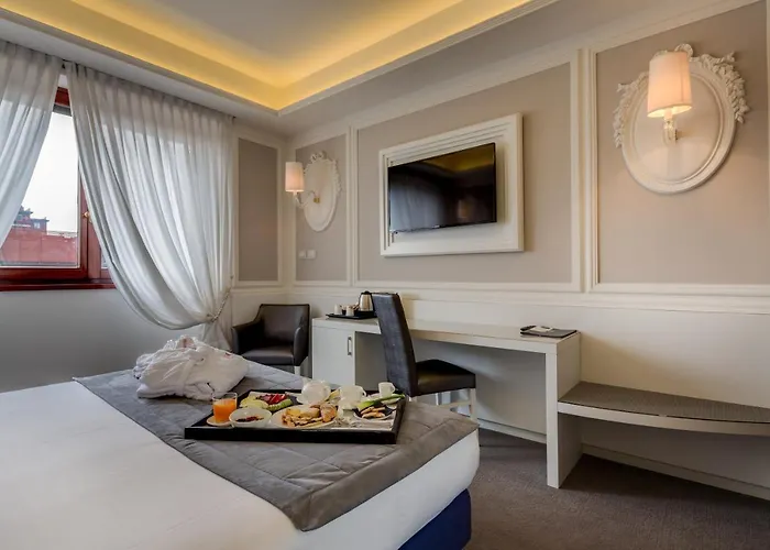 グランデ アルベルゴ ローマ